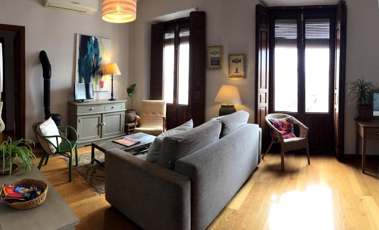 19Th Century Sevillian Apartment Севилья Экстерьер фото
